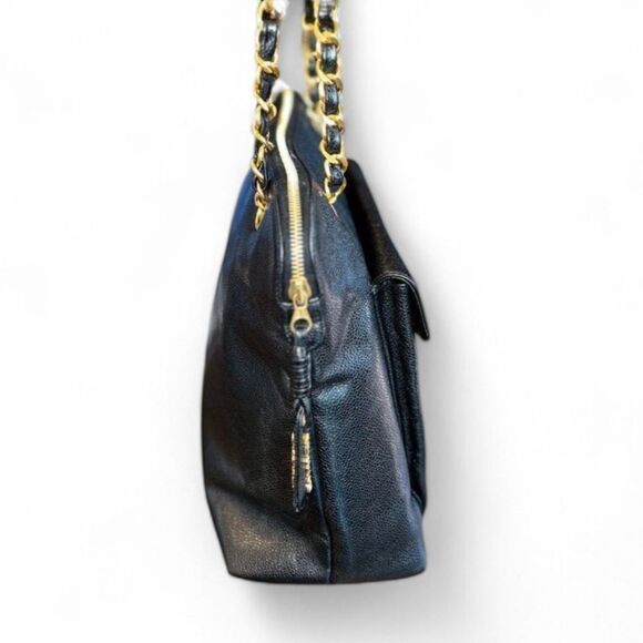 Authentic Vintage CHANEL Black Caviar Leather CC Logo Turn Lock Chain St… - Picture 7 of 15